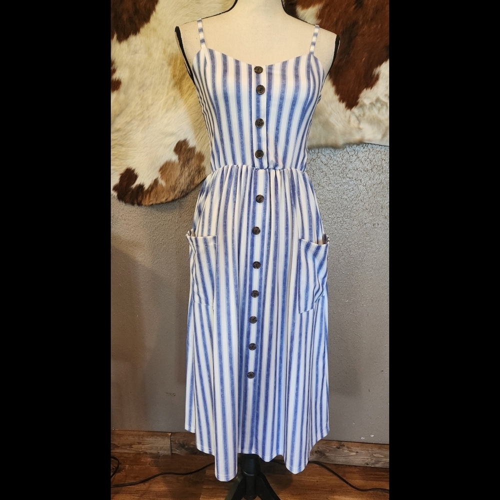 Angashion Striped Blue and White Button-Down Dress Sz S